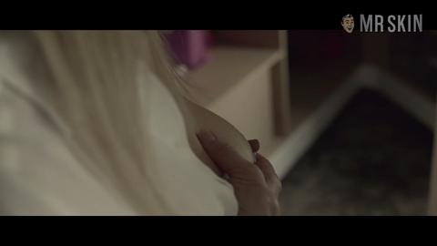 Kim Basinger Naked in I Am Here. Sexy, Left Breast, breasts. 241699