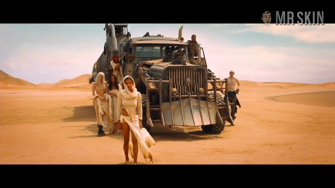 Sexiest Scenes of Toast the Knowing from Mad Max: Fury Road. Sexy. 243311