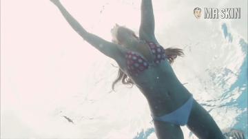 Kalina Stoimenova, Jenny May Darcy, Carolina Bratanova, Georgia Jay in Lake Placid vs. Anaconda (2015) Bikini Bikini Breasts 245555