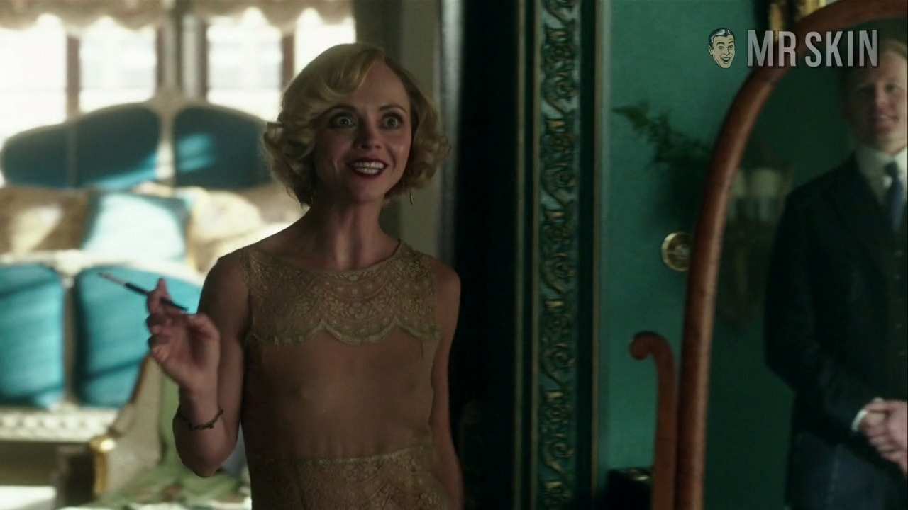 Hottest Christina Ricci Scene in Z: The Beginning of Everything. Sexy, breasts, butt. 256526