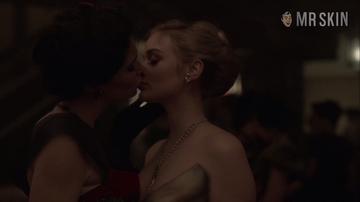 Bella Heathcote, Lauren Maynard in The Man in the High Castle (2015-2019) Lesbian Bikini Breasts 271650