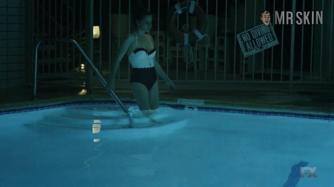 Hottest Penelope Scenes. Sexy, bikini, underwear. 248517