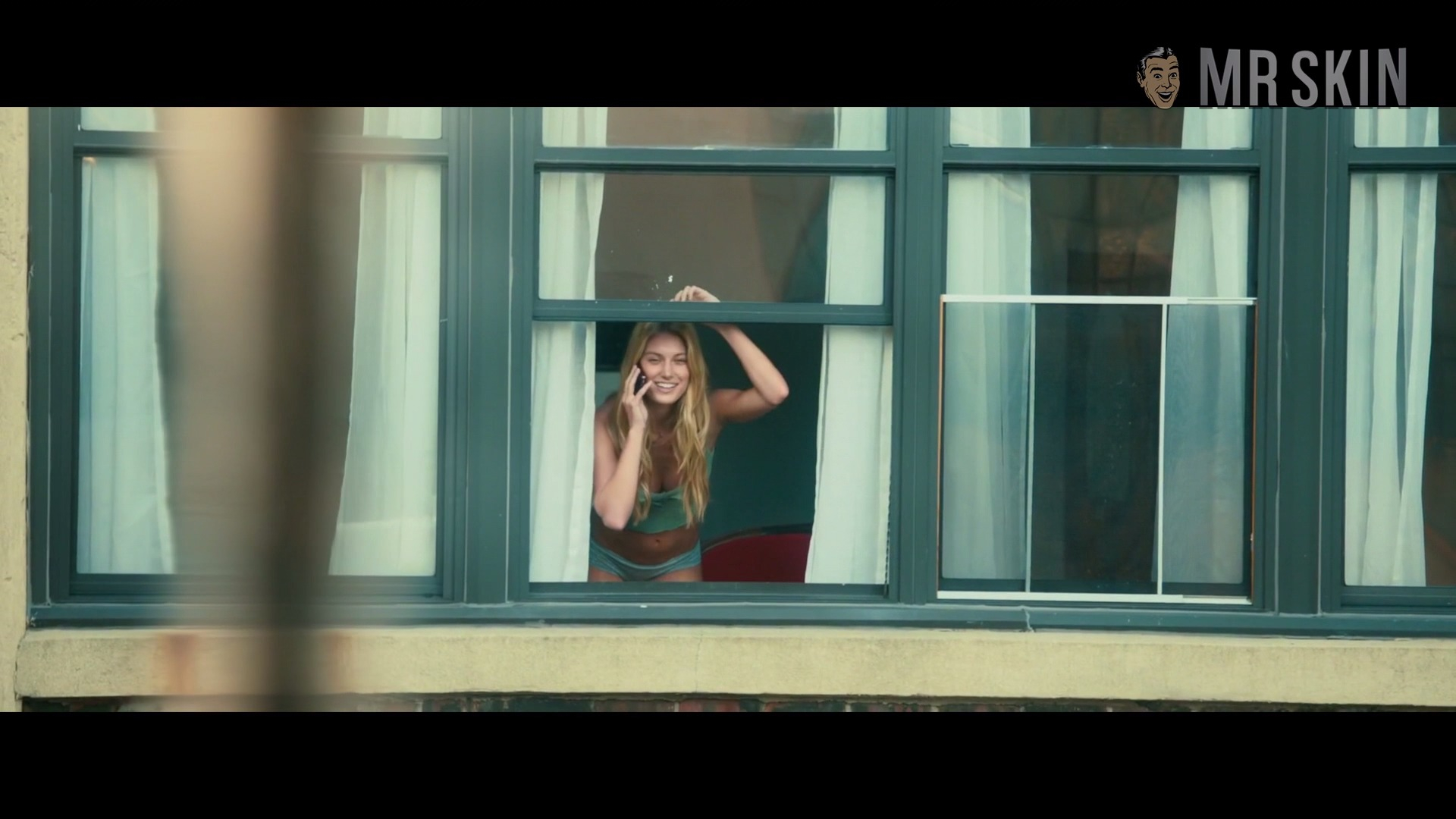 Caroline Lowe in How to Be Single (2016) Underwear Sexy Sexy Underwear 248572