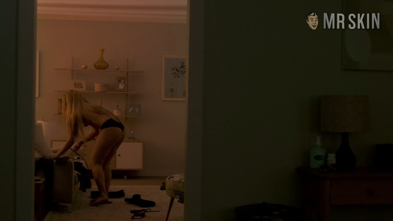 Florence Pugh Naked in Marcella. Breasts, Thong, Underwear, sexy. 249763