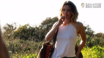 Leila George in Animal Kingdom (2016-2022) Sexy Bikini Butt 284649