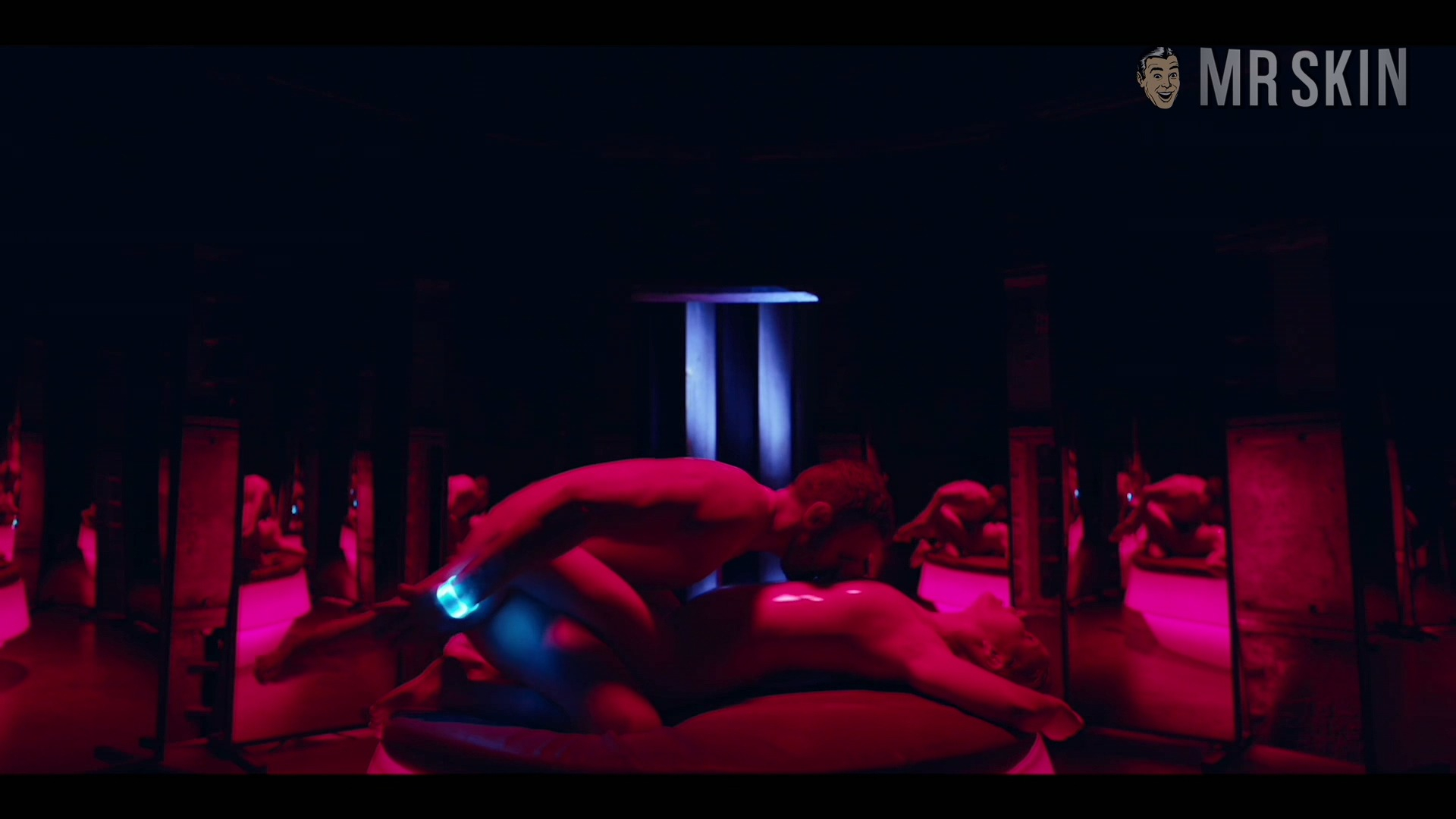 Hottest Julia Goldani Telles Scene in The Girlfriend Experience. Sexy, bikini, body double. 323240