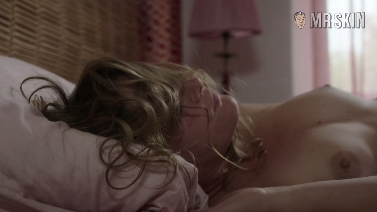 Stéphane Caillard Naked as Julia Taro. Breasts, underwear. 250461
