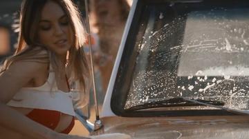 Michelle Mylett, Kamilla Kowal in Letterkenny (2016-2023) Bikini Bikini Sexy 347032