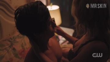 Lili Reinhart in Riverdale (2017-2023) Sexy Underwear Bikini Lesbian 278553