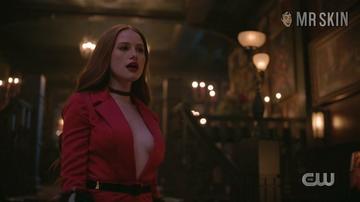 Madelaine Petsch in Riverdale (2017-2023) Sexy Bikini Lesbian 326510