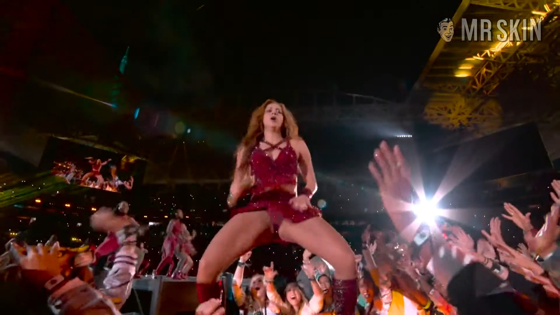 Super Bowl's Sexiest Scenes with Shakira. Sexy. 299604
