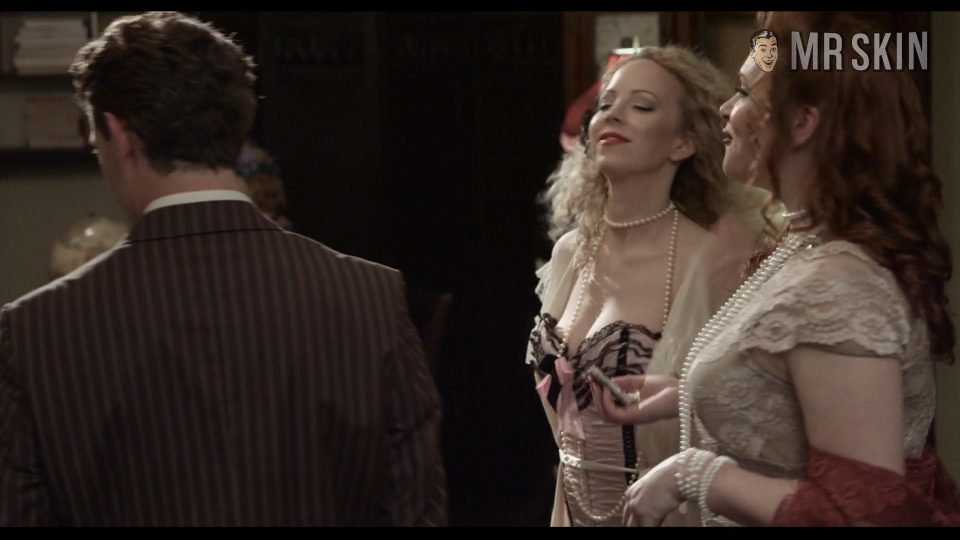 Hottest  Scenes. 256905