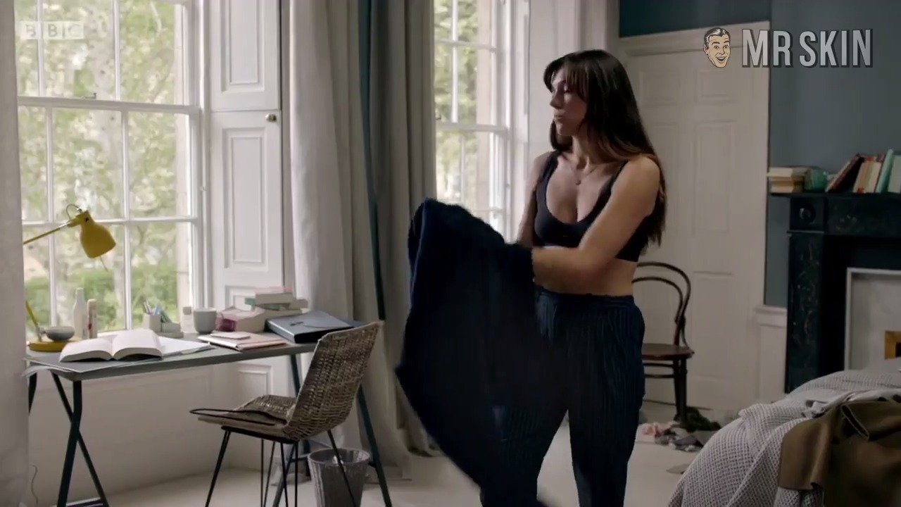 Sexiest Scenes of Holly McStay from Clique. Sexy, breasts, underwear. 273833