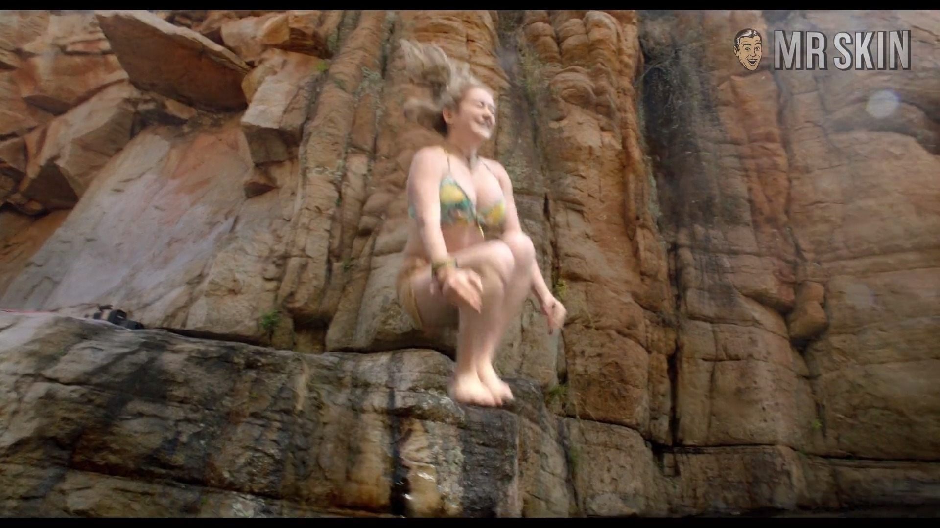Hottest Amy Scenes. Bikini. 258429