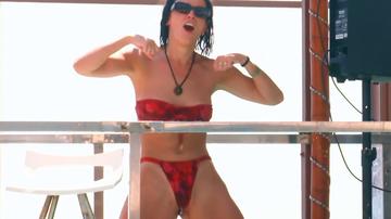 Kizzi Kitchener, Aesha Scott, Cathy Skinner in Below Deck Mediterranean (2016) Bikini Thong Bikini Sexy 355447