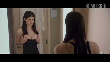 Alexandra Daddario, Kate Upton in The Layover (2017) Sexy Bikini Sexy 261817