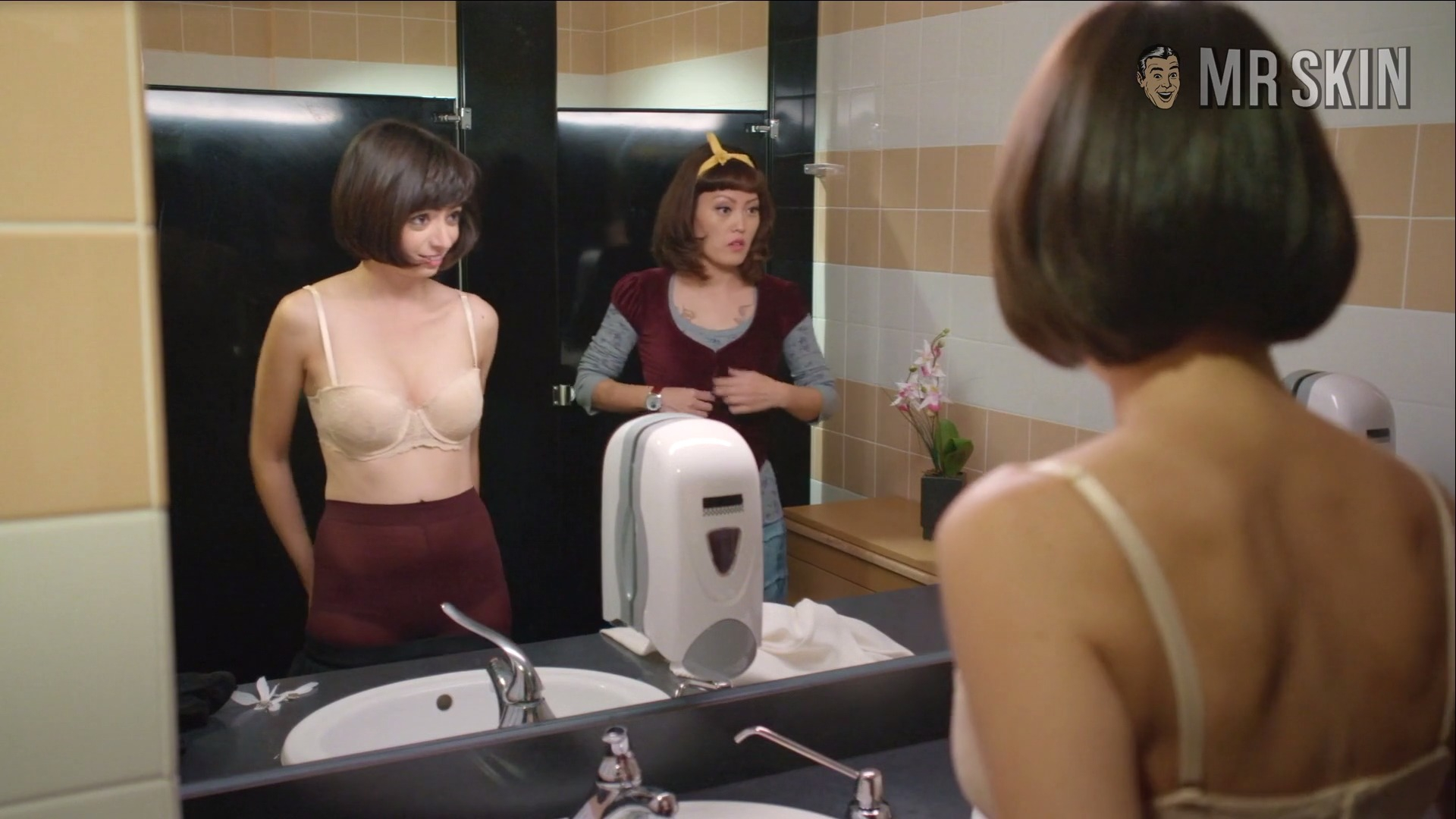 Kate Micucci in Unleashed (2016) Underwear Sexy Underwear 261416
