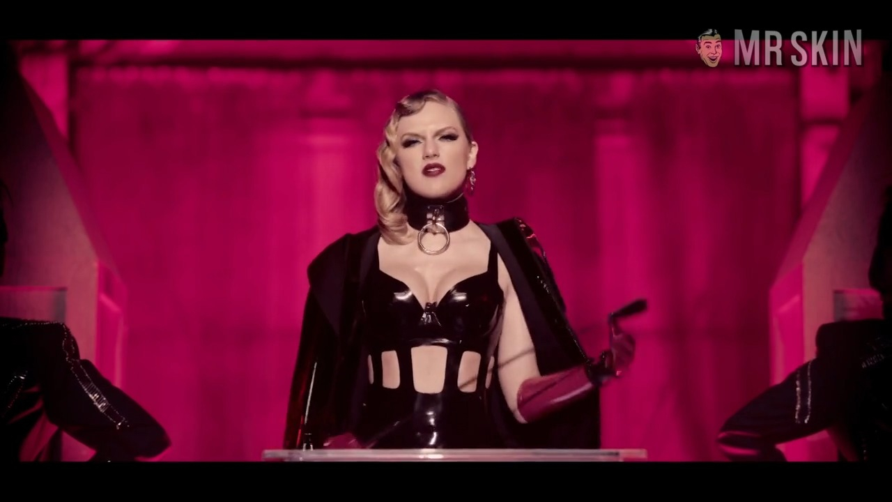 Look What You Made Me Do's Sexiest Scenes with Taylor Swift. Sexy. 261672