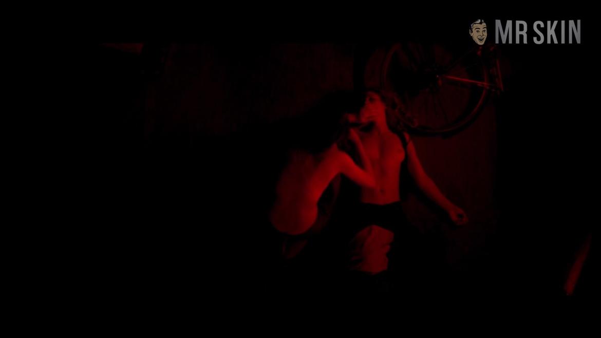 Laura Cuenca Serrano in Replace (2017) Breasts Breasts Right Breast 262297
