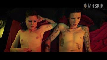 Jesse Sullivan in American Satan (2017) Left Breast Breasts Left Breast 263054