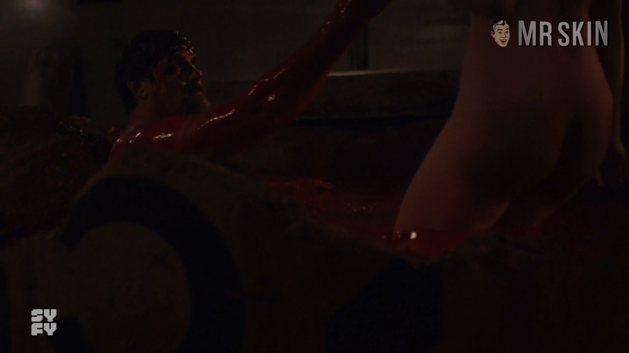 Gia Crovatin in Van Helsing (2016-2021) Butt Sexy Butt Sexy 263382