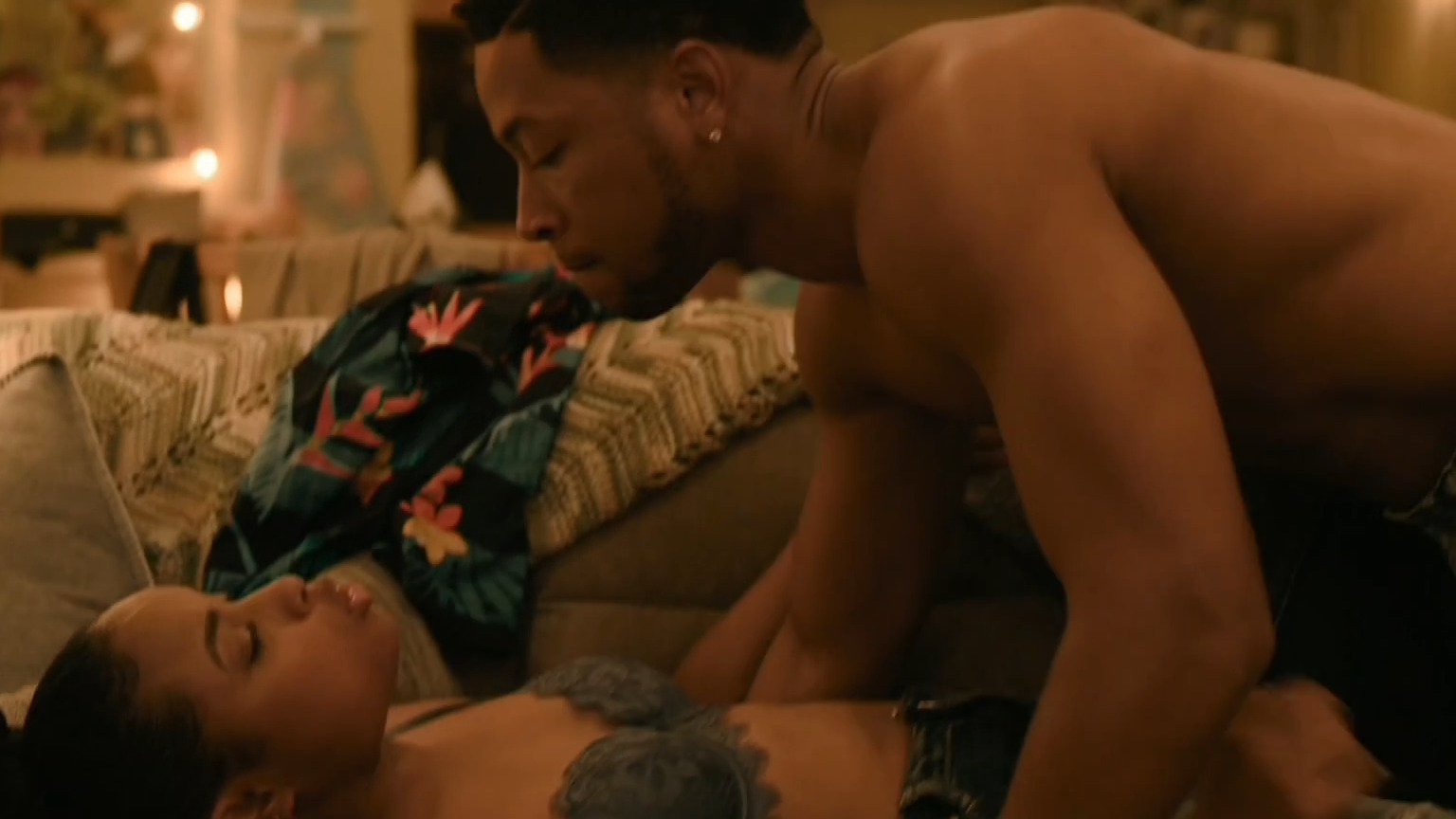 The Chi's Sexiest Scenes with Hannaha Hall. Underwear, breasts, butt. 308124