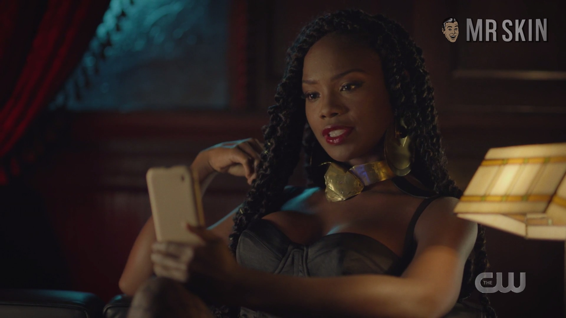 Hottest Teesha Renee Scene in Black Lightning. Sexy. 319640