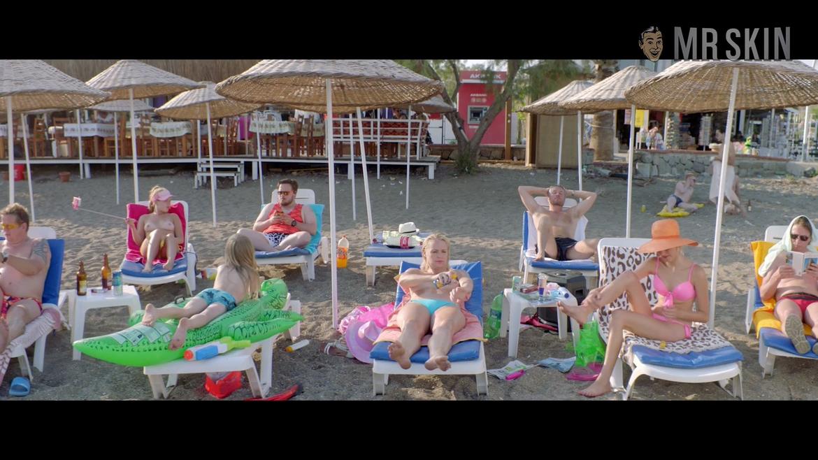 Mill Jober, Laura Kjær in Holiday (2018) Bikini Breasts Bikini Breasts 265189