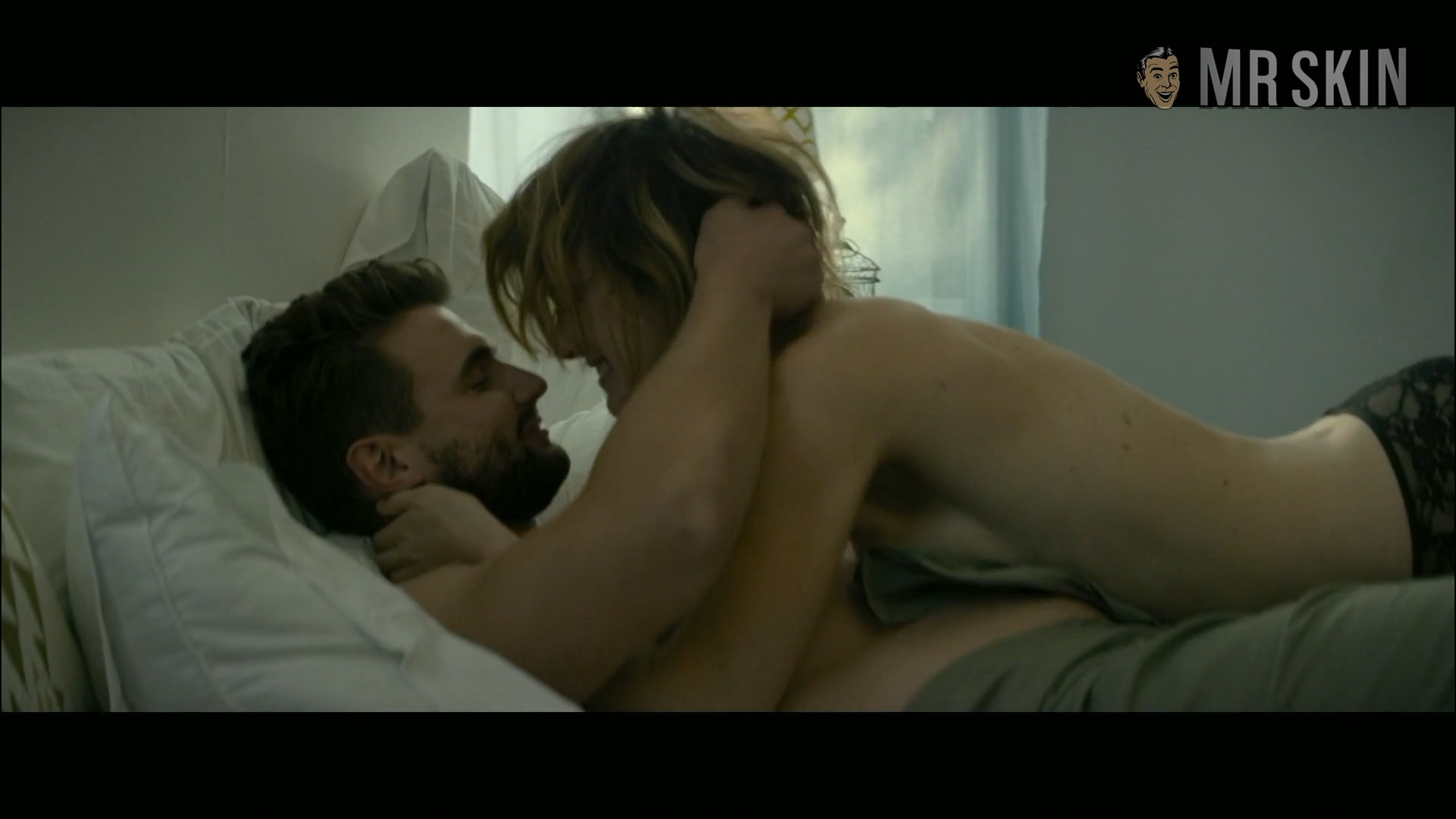 Hottest Mackenzie Davis Scene in Izzy Gets the F*ck Across Town. Sexy, Underwear. 265298