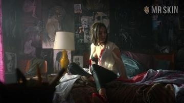 Quinn Shephard in Bull (2016-2019) Underwear Underwear 272807