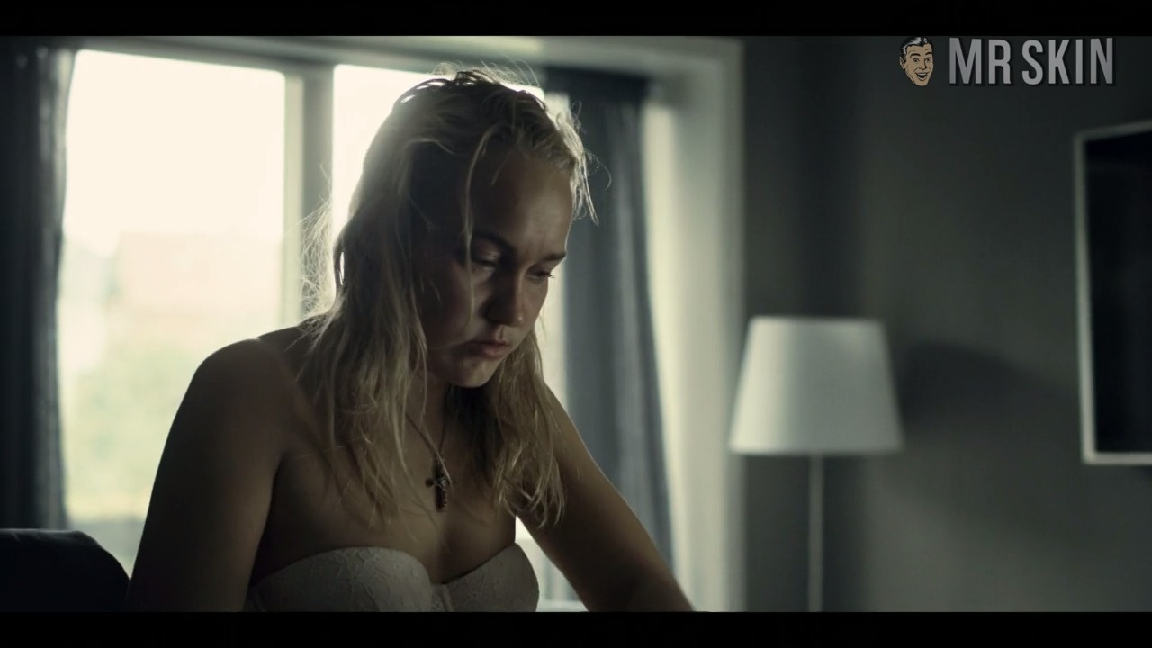 Nudes of Lea from The Rain. Breasts, underwear. 267216