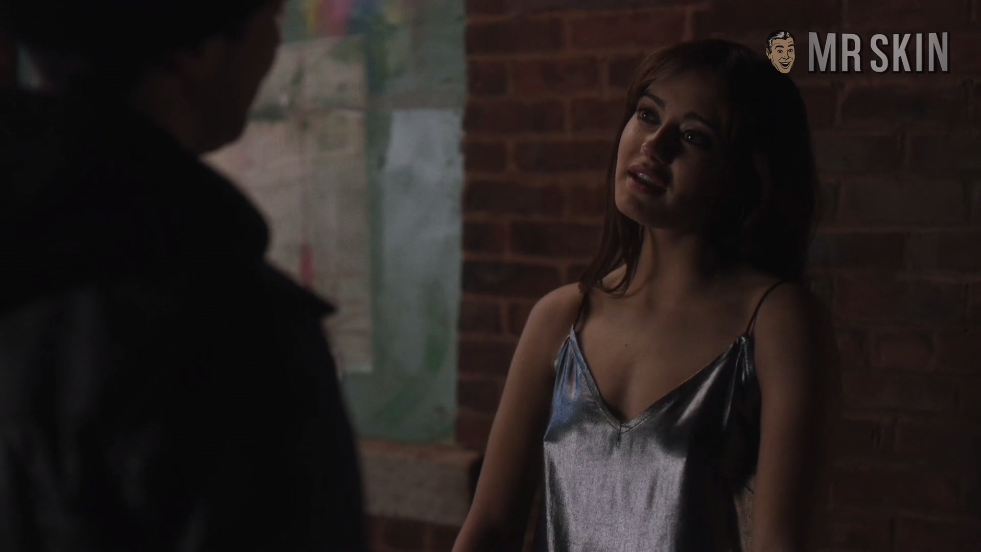 Sweetbitter's Sexiest Scenes with Ella Purnell. Sexy, breasts, butt. 288306