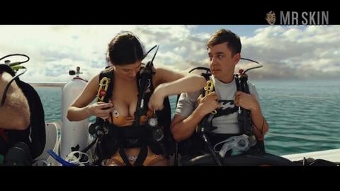 Rampage's Sexiest Scenes with Alexandra Daddario. Bikini. 269754