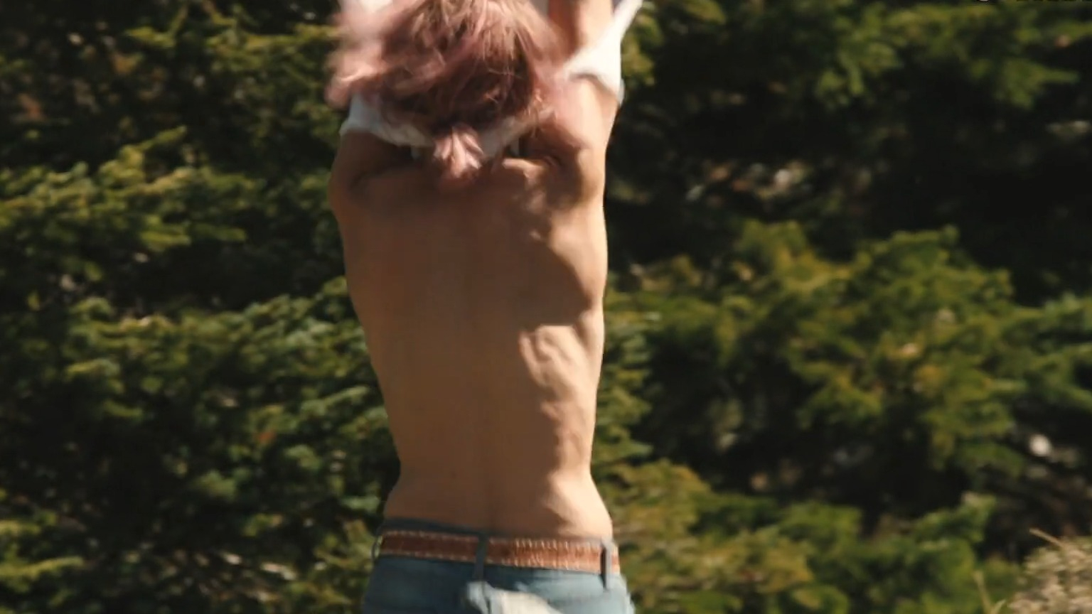 Jennifer Landon in Yellowstone (2018-2024) Sexy Butt Breasts Butt 310112