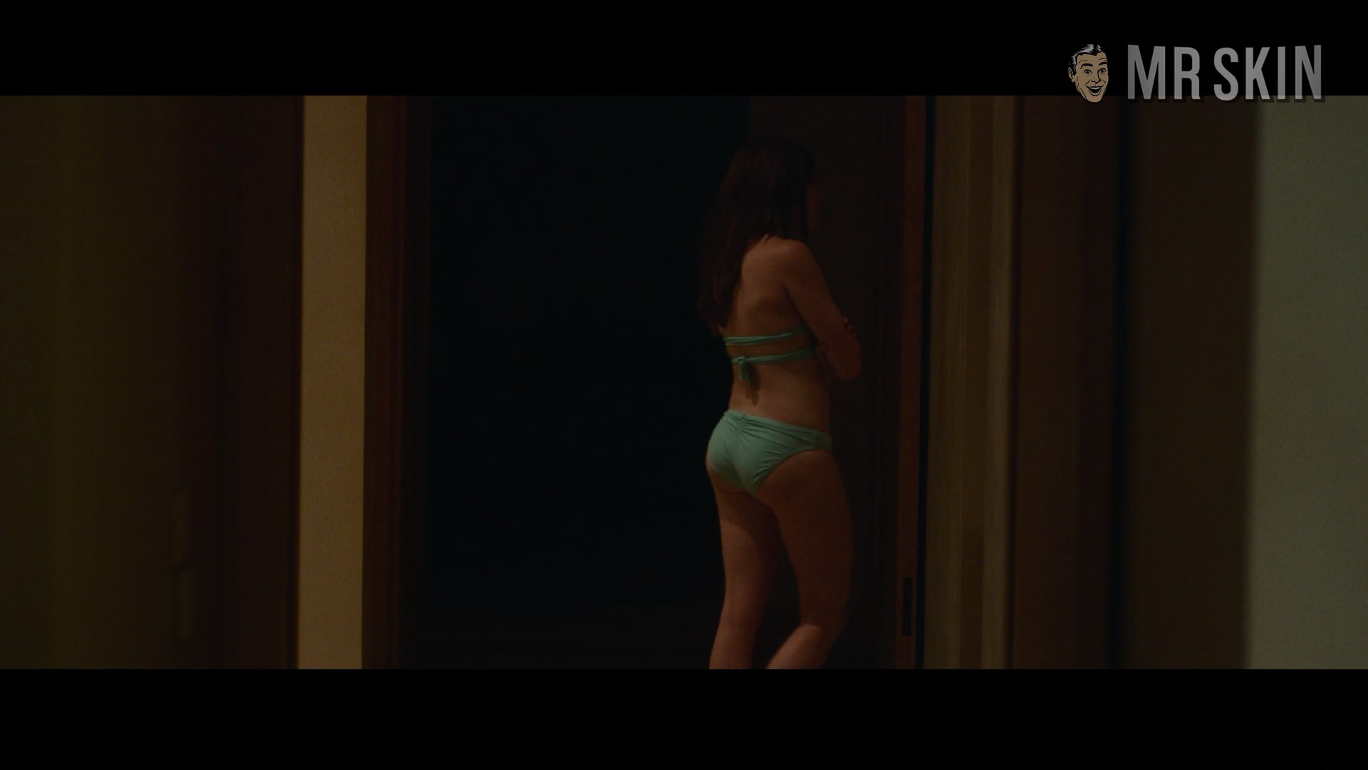 Sexiest Molly Scenes. Bikini. 268894