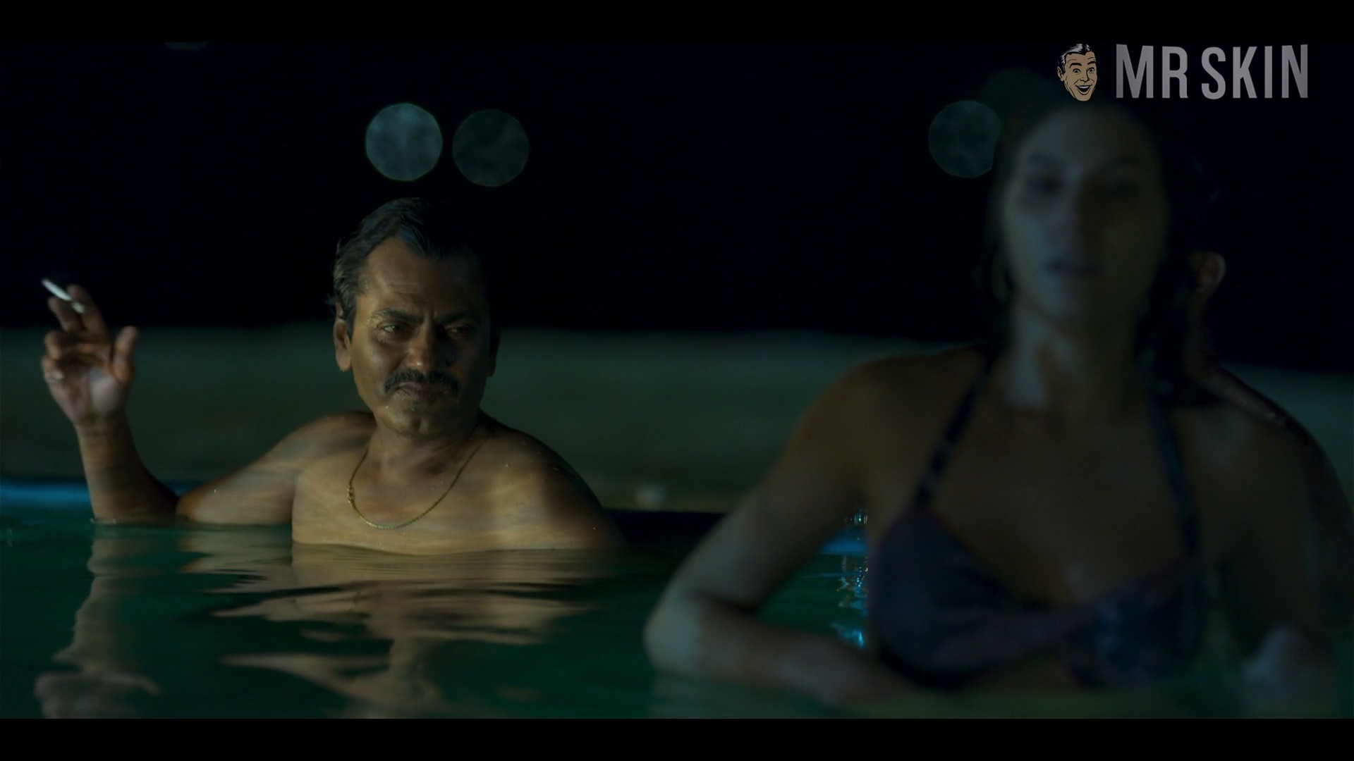 Elnaaz Norouzi in Sacred Games (2018-2019) Bikini Sexy Bikini Sexy 289128