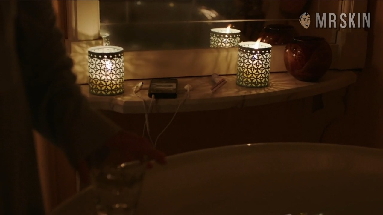 Amy Adams in Sharp Objects (2018) Butt Sexy Breasts Butt 269333