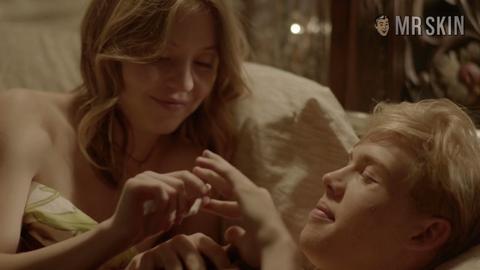 Hottest Sydney Sweeney Scene in Vikes. Sexy. 270116