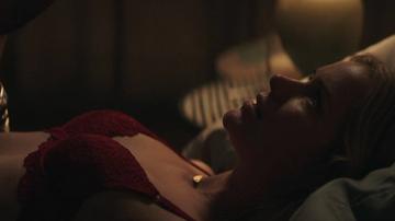 Elizabeth Lail in YOU (2018-2025) Sexy Underwear Breasts Butt 271549