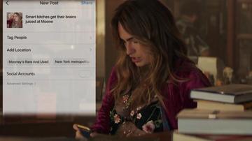 Kathryn Gallagher in YOU (2018-2025) Bikini Sexy Bikini Sexy 271677