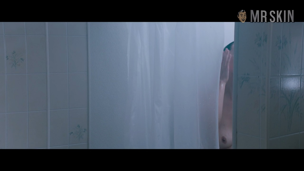 Maggie Gyllenhaal Naked as Lisa Spinelli. Breasts, right breast, sexy. 271011