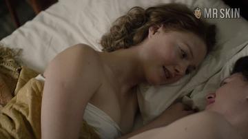 Holliday Grainger in Tell It to the Bees (2018) Sexy Lesbian Sexy 271125