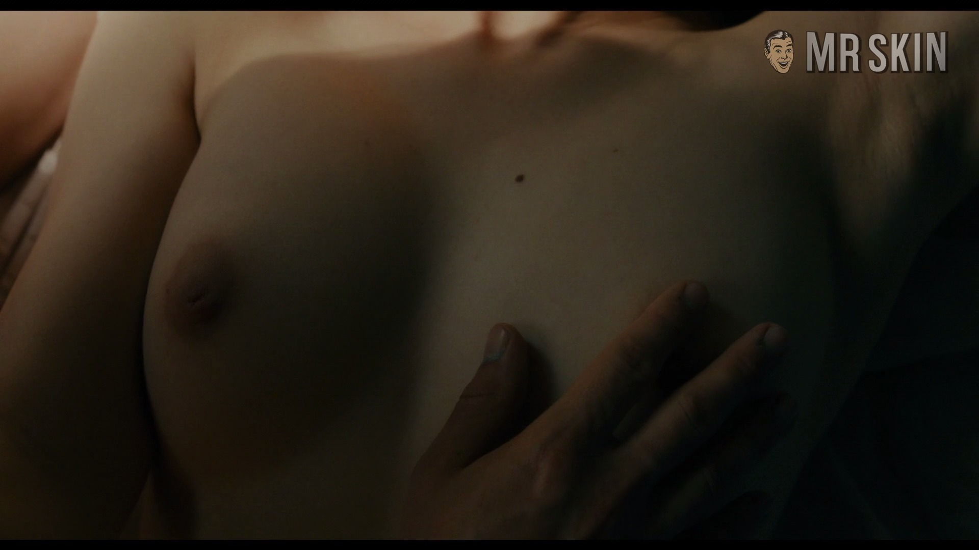 Paula Beer Nude as Ellie. Breasts, bush, butt. 274736