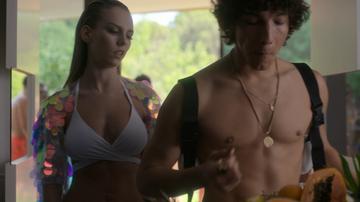 Ester Expósito, Claudia Salas in Elite (2018-2024) Bikini Bikini Breasts 302064