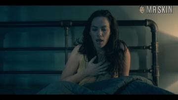 Kate Siegel in The Haunting of Hill House (2018) Sexy Breasts Left Breast 271857