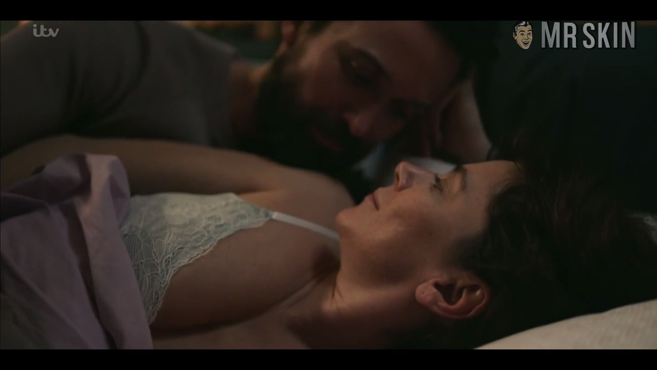 Anna Friel in Butterfly (2018) Sexy Sexy 271948