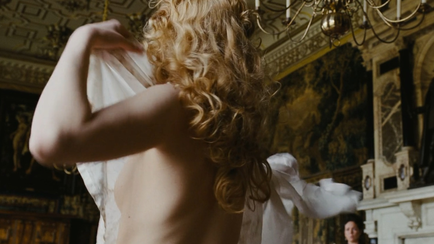 The Favourite's Sexiest Scenes with Emma Stone. Sexy, breasts, left breast. 278760