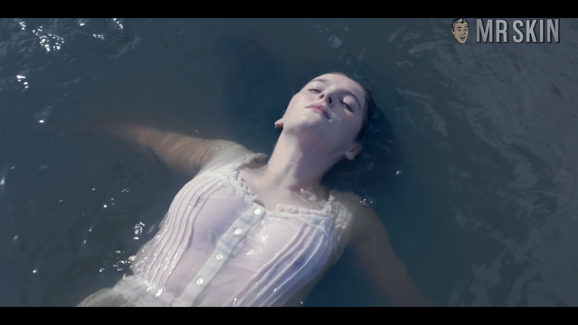 Sexiest Scenes of Beth Winters from Death and Nightingales. Sexy. 274325