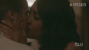 Lulu Antariksa, Kaylee Bryant in Legacies (2018-2021) Lesbian Lesbian 274859