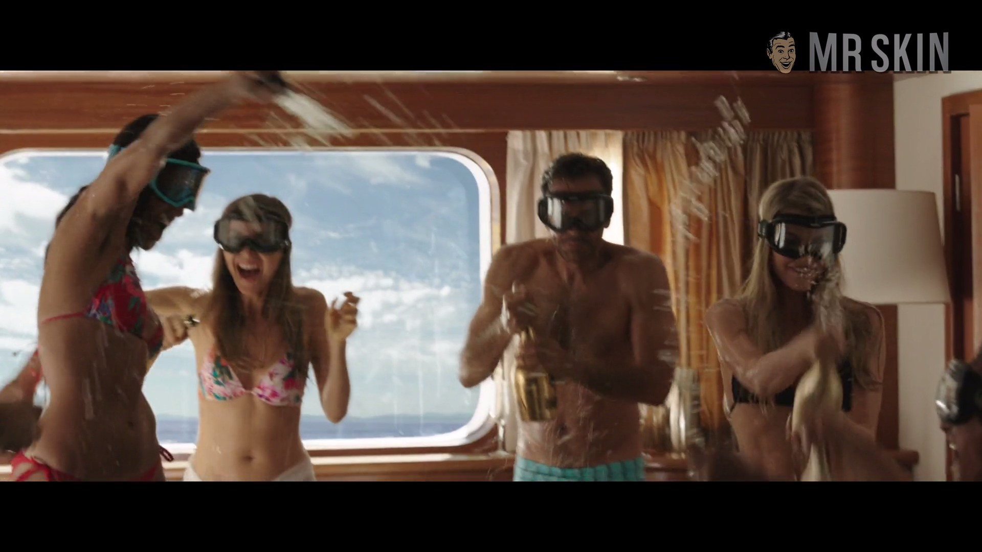 Sexiest Scenes of Amanda from Overboard. Bikini, underwear. 274799